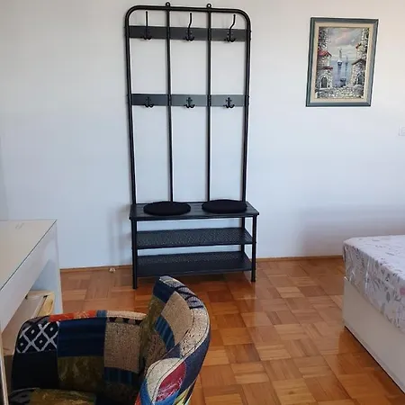 Novakovic 3*