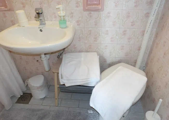 Novakovic Биоград-на-Мору